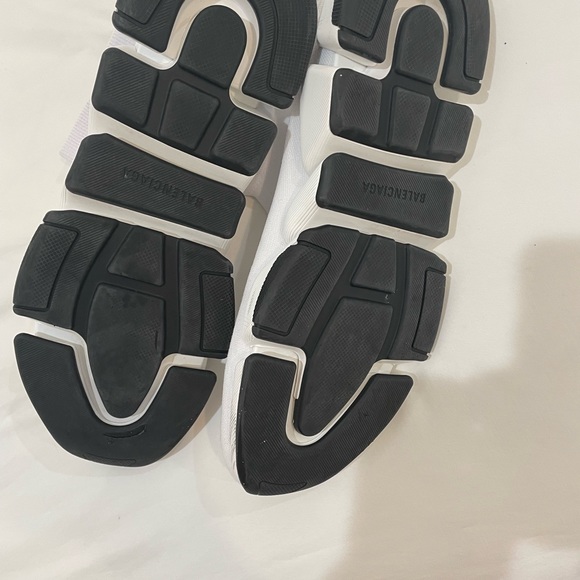 Balenciaga 100%authentic mens runners size 13 used in great condition - Picture 4 of 4